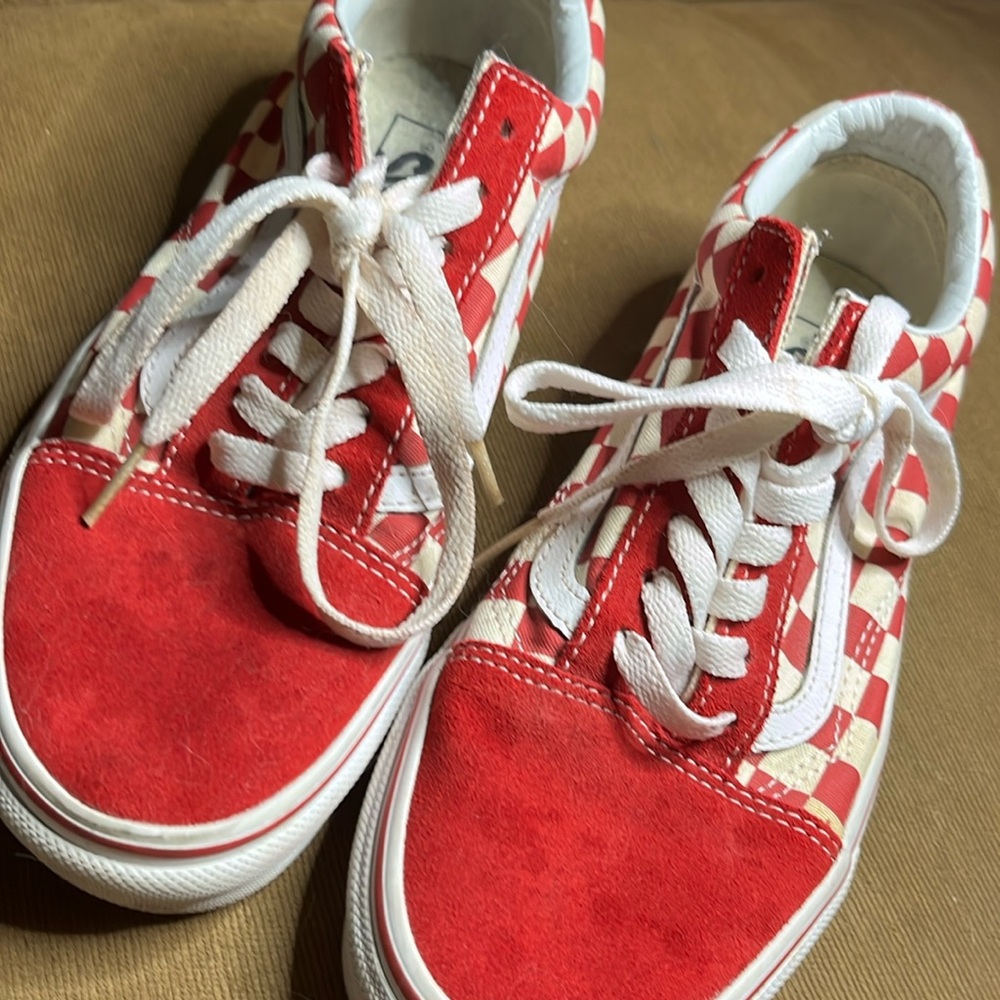 Rd and white checkered vans